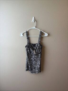 ✨NWT~WHBM Zebra 🦓 Tank✨
